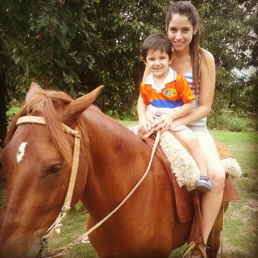 BarrosAnahi's profile picture. Estudiante de Higiene y Seguridad Laboral .