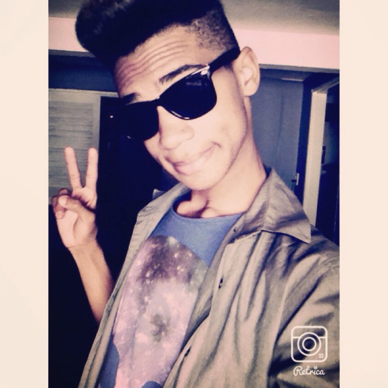 WhatsApp 9-7950-8636