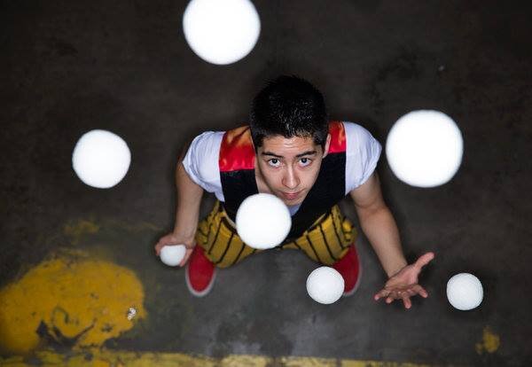 TyTojoJuggling's profile picture. ball juggler