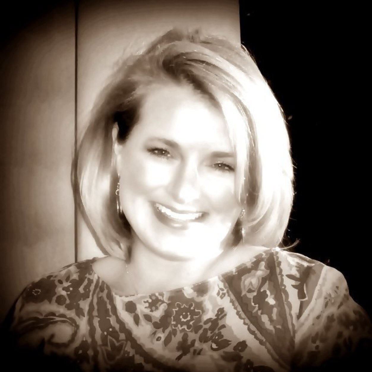 renaemeyerhome's profile picture. Home Wellness Specialist- helping you create a healthy home you will adore. Wellness Advocate with DoTerra Essential Oils. Color and space planning specialist.