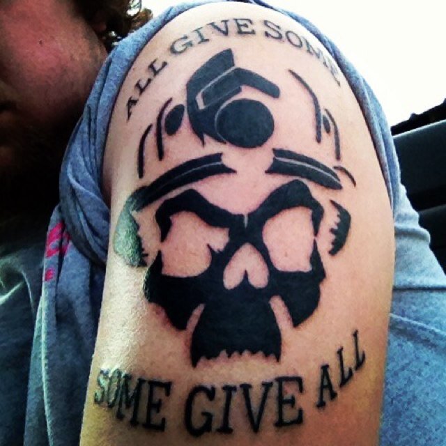 BigSteevee's profile picture. 