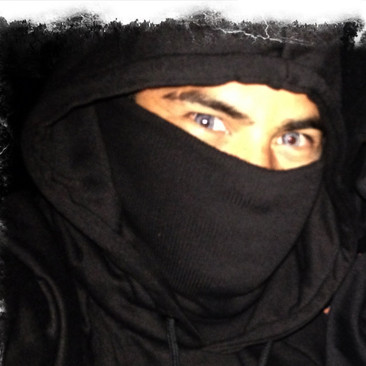 xCoreyAlexander's profile picture. stilt walker, singer, songwriter, balloon artist, actor, promotional model, ninja warrior. 


IG: coninjaco