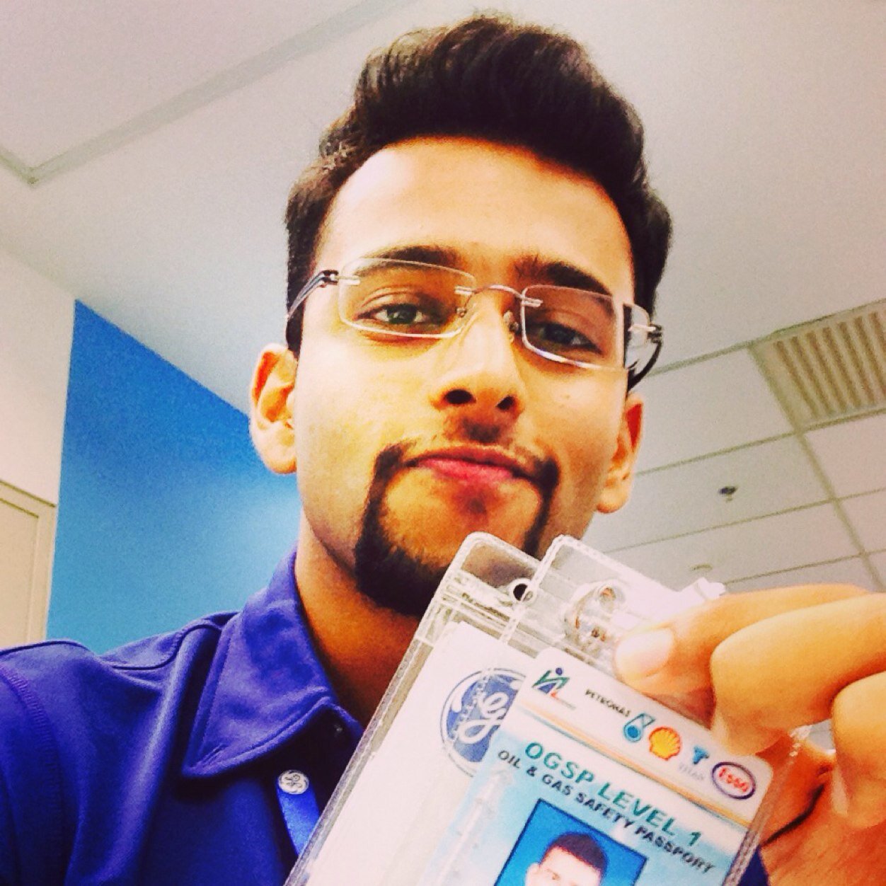 (B Eng)Bachelor of Electrical & Electronics Engineering (Hons.) ~ University of Technology PETRONAS ~  SIKH ~ International Mobile (IM)