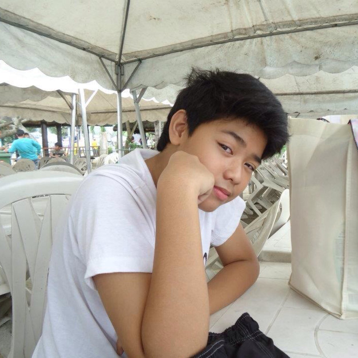 Carlfranzz_'s profile picture. 