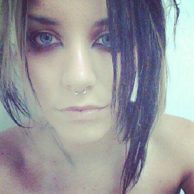 infectiousxo's profile picture. Queen of Candyland; Devour of souls, enjoys dead baby jokes, your mom, candy and everything else imaginable. :))