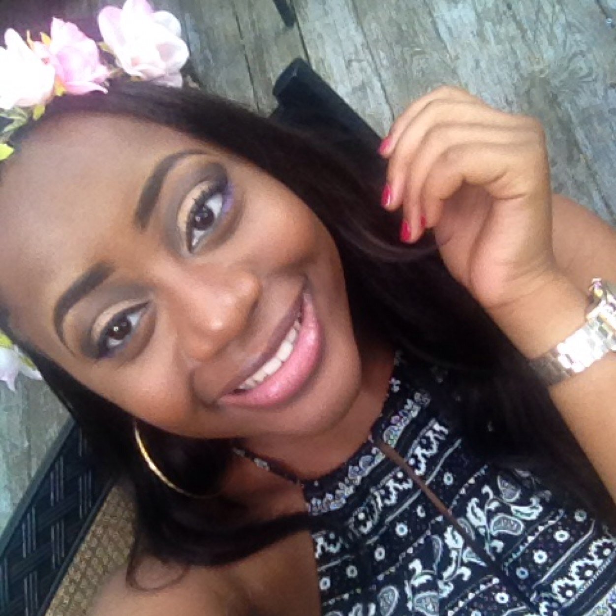 Beauty Queen 
Rahrah
Bio major