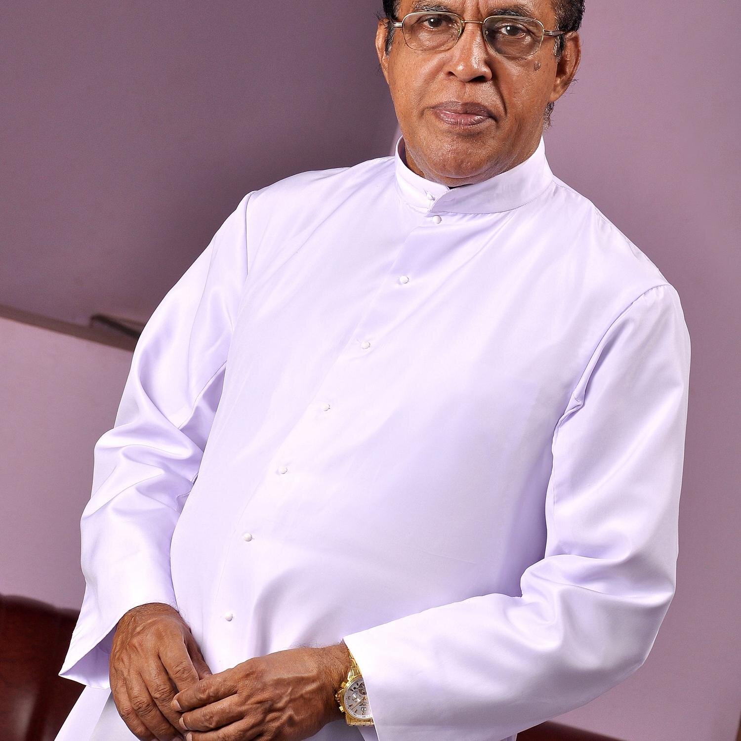 fr.mathew poonat,Priest Home Vazhapilly,
Muvattupuzha-686673,MOB.9447872478
