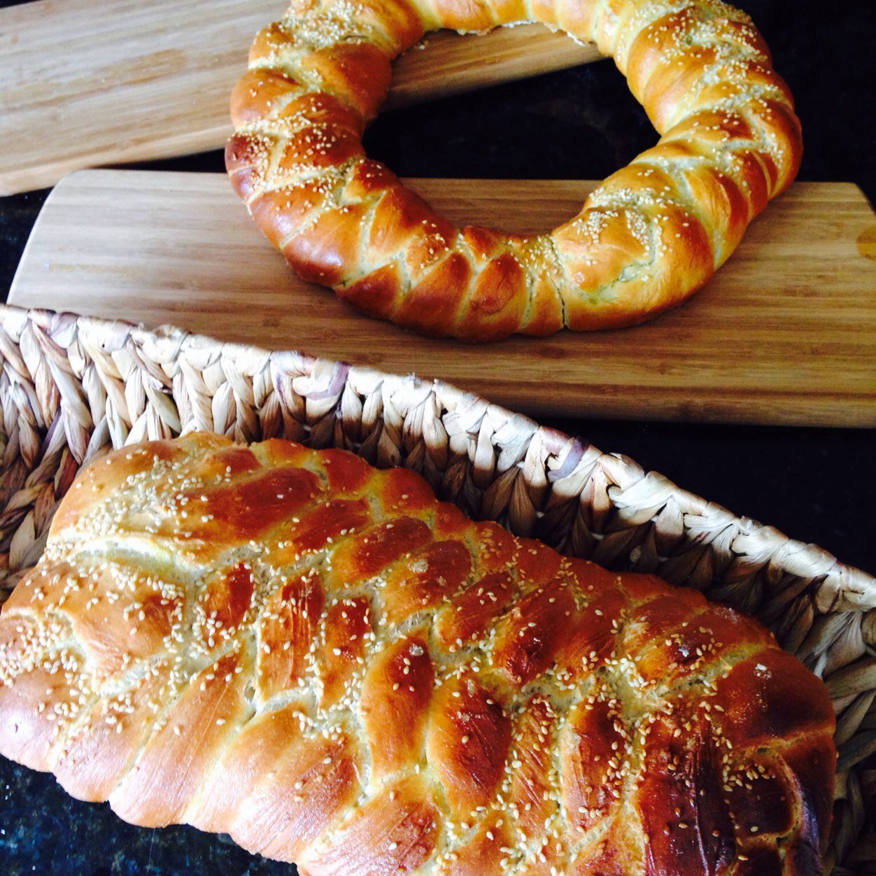 Santoni artisan bakery offers slow food, slow rise artisan freshly baked breads & italian biscuits to sell to country markets, craft fares & carboots