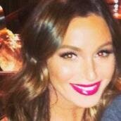 Holistic Nutritionist & Lifestyle Blogger @ http://t.co/AK3d0VjTUt | Instagram: @stephsegnutrition
