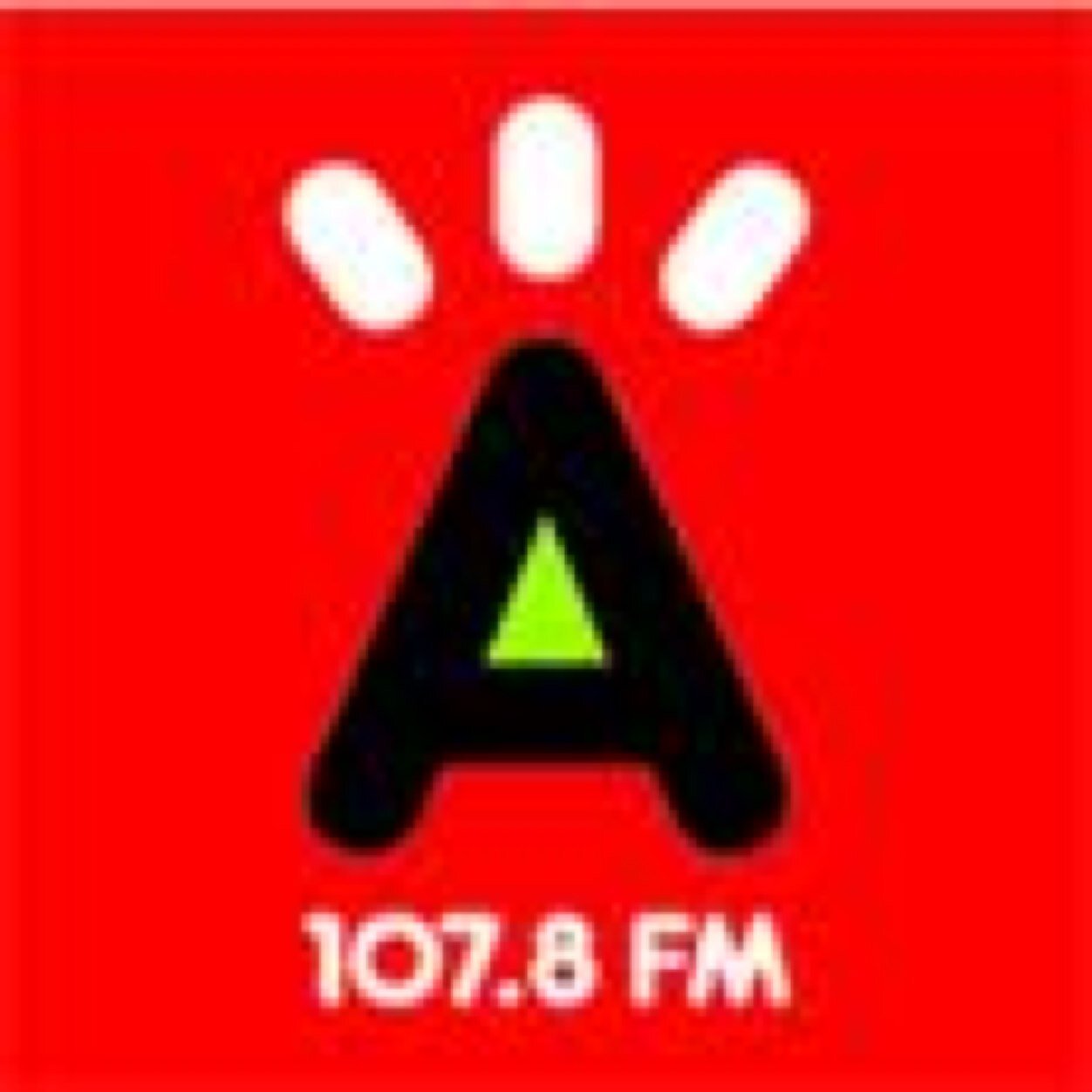 Todos los jueves de 19:00 a 20:00, el mejor magazine Humoristico, Olvida la rutina y los problemas. Escucha la mejor música con un toque diferente.