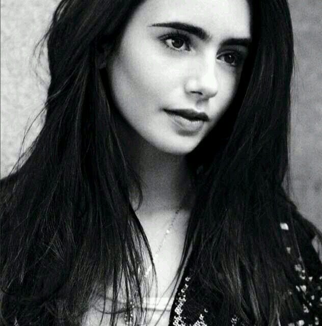 TheShadowClaryM's profile picture. I'm dangerous and living in the garden of evil destroying anything I don't like {@WickedWayland Stole my heart as I did his}My Twin is @RunedMorningStar