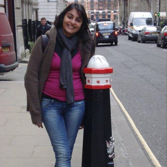 Co- Founder & HR manager at http://t.co/cOR3azsvTd | Social Media Marketing | Head Hunter | Reading/talking