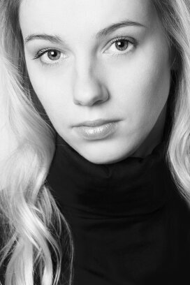 limpozane's profile picture. 