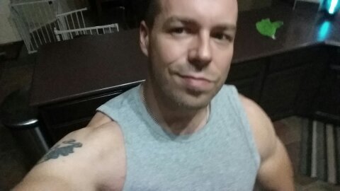 moved back to Michigan, ready to take the steps to make a career in business and be that Sexy business man I've always imagined myself as.  haha