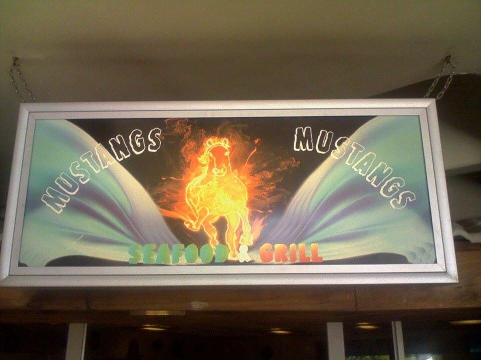 MustangsGrill's profile picture. Mustangs Seafood & Grill where Family , Friends and quality food meet.Become part of the family!