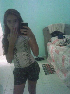 LorrMaria's profile picture. lorrana