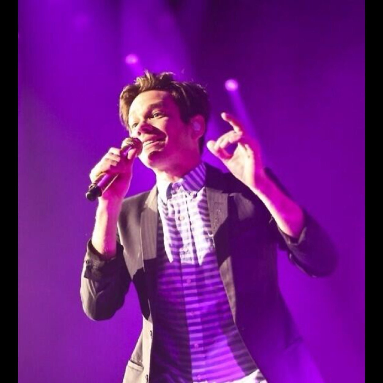 Just consider this a free follow and follow @usafunatics ●═══════●♥●════════●