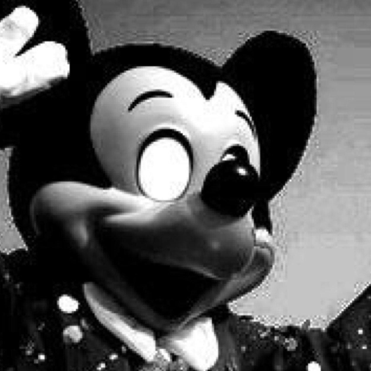 ミッキーが語る 恐怖のディズニーbot Horrors Disney Twitter