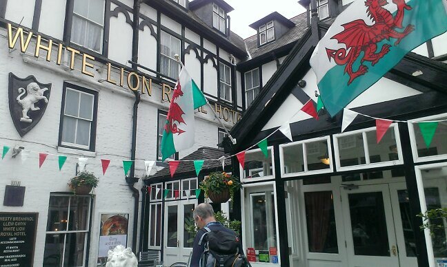 book a room direct on 01678520314