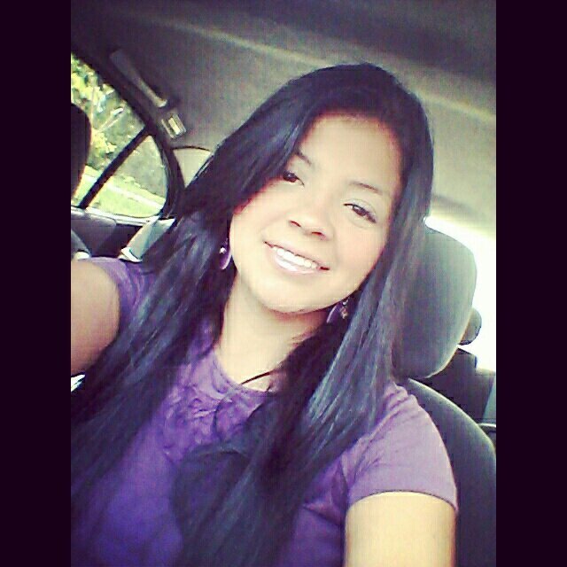 Madre👸
Enamorada del mundo de la micropigmentación. 
Amo la vida es un verdadero Regalo!
Dicho predilecto ¡vive y deja vivir!
Toda la gloria sea para Dios
