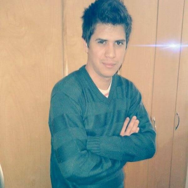 Seguime y yo te persigooo .-. GH1S :3