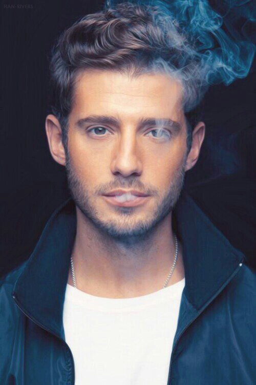 badthoughtsx's profile picture. stressed depressed and boyband obessed.