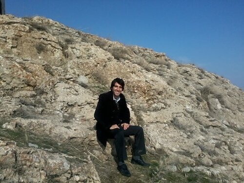 HusseinVkhi's profile picture. 