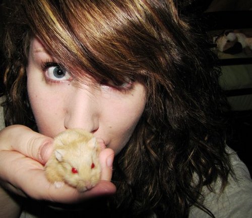 baejonesd's profile picture. I like music, shopping, drawing, and spending time with family and friends.