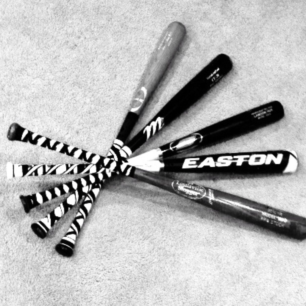 Custom Baseball Company #TapezByLandon #GlovezBySam #AdditionzByCharlie For comments/suggestions/ or ordering interests email us at -cyclezbaseball@gmail.com
