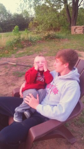 jadenlovins24's profile picture. 