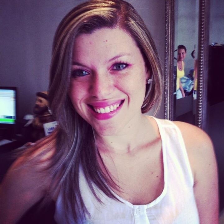 lella_23's profile picture. Tim beta, segui que sigo de volta.