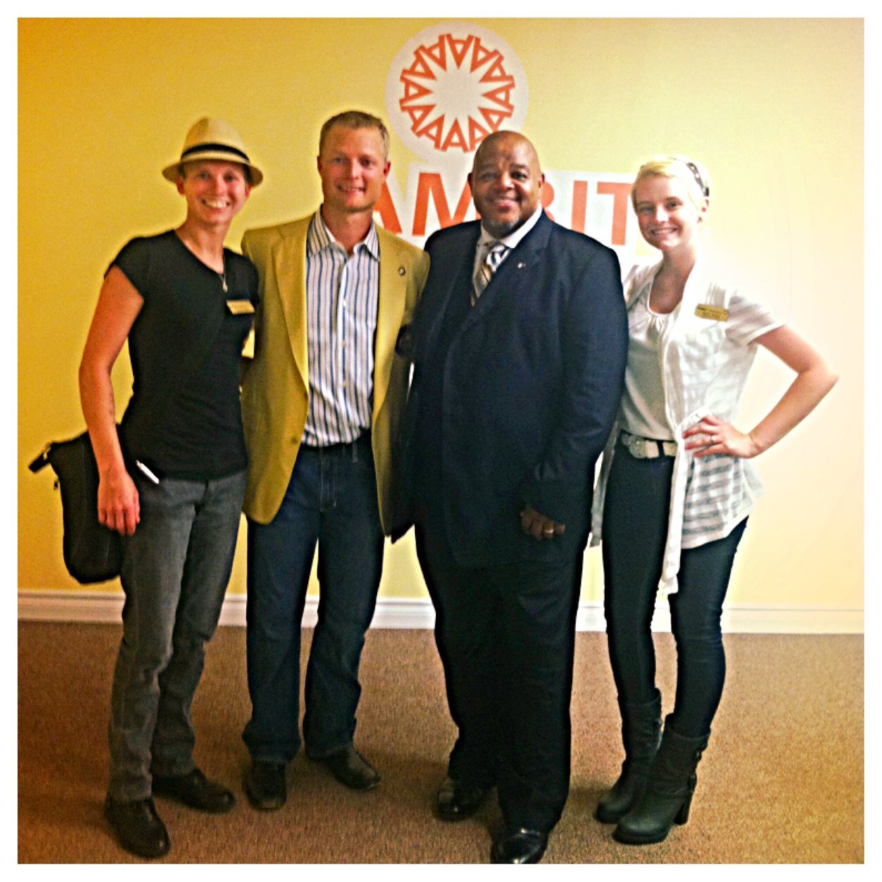 Ambit Energy Marketing Consultants Kylie & Christa Zoller - Contact us to learn how you can earn FREE ENERGY!