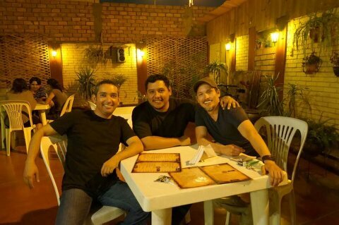 Periodista musical, diseñador, comunicador, bloguero y amante de la tecnología.