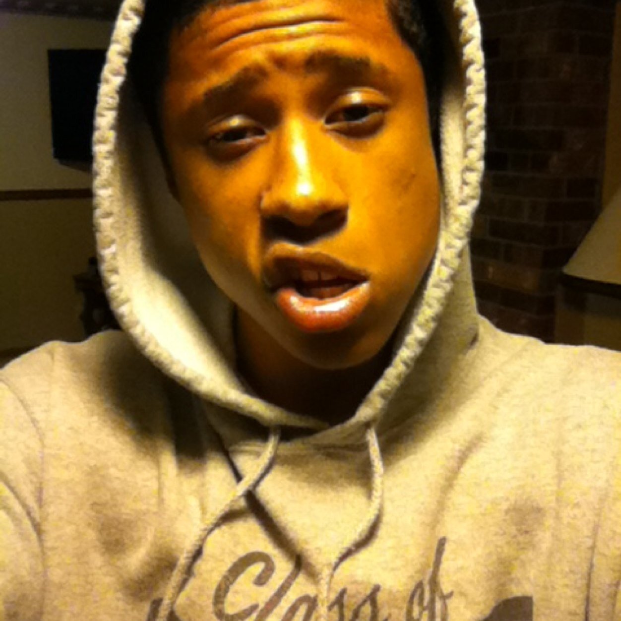 Im jus a 15 yr yung MC who trys to pursue his dreams and living life to the fullest