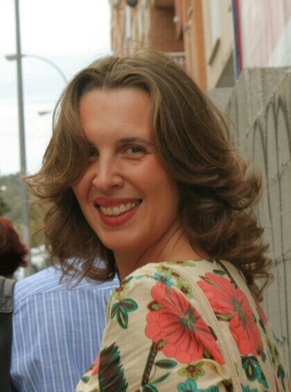 Con la mente abierta y el corazón en la mano, aprendiendo a vivir, siempre, hasta que me muera.