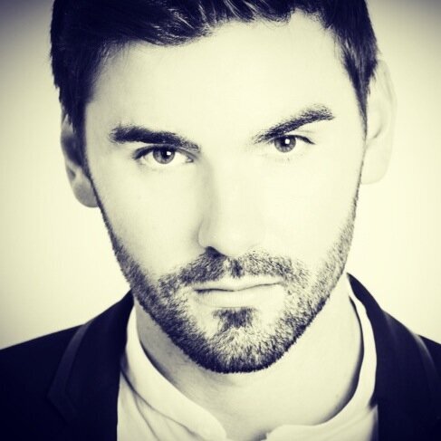 KimJongSeanh's profile picture. Performed on #TheVoiceUK2013 ... Bookings/Enquiries contact - seanrumseybookings@hotmail.co.uk

http://t.co/tzUd5O7hyd 
http://t.co/wnXIyPnHqV …