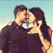 emmasmiley9's profile picture. je suis musicienne , je fais du saxophone et 3 sortes de flûte . J'adore écrire. j ' écrit toute sorte de poèmes et de romans , je suis une lovatic 33