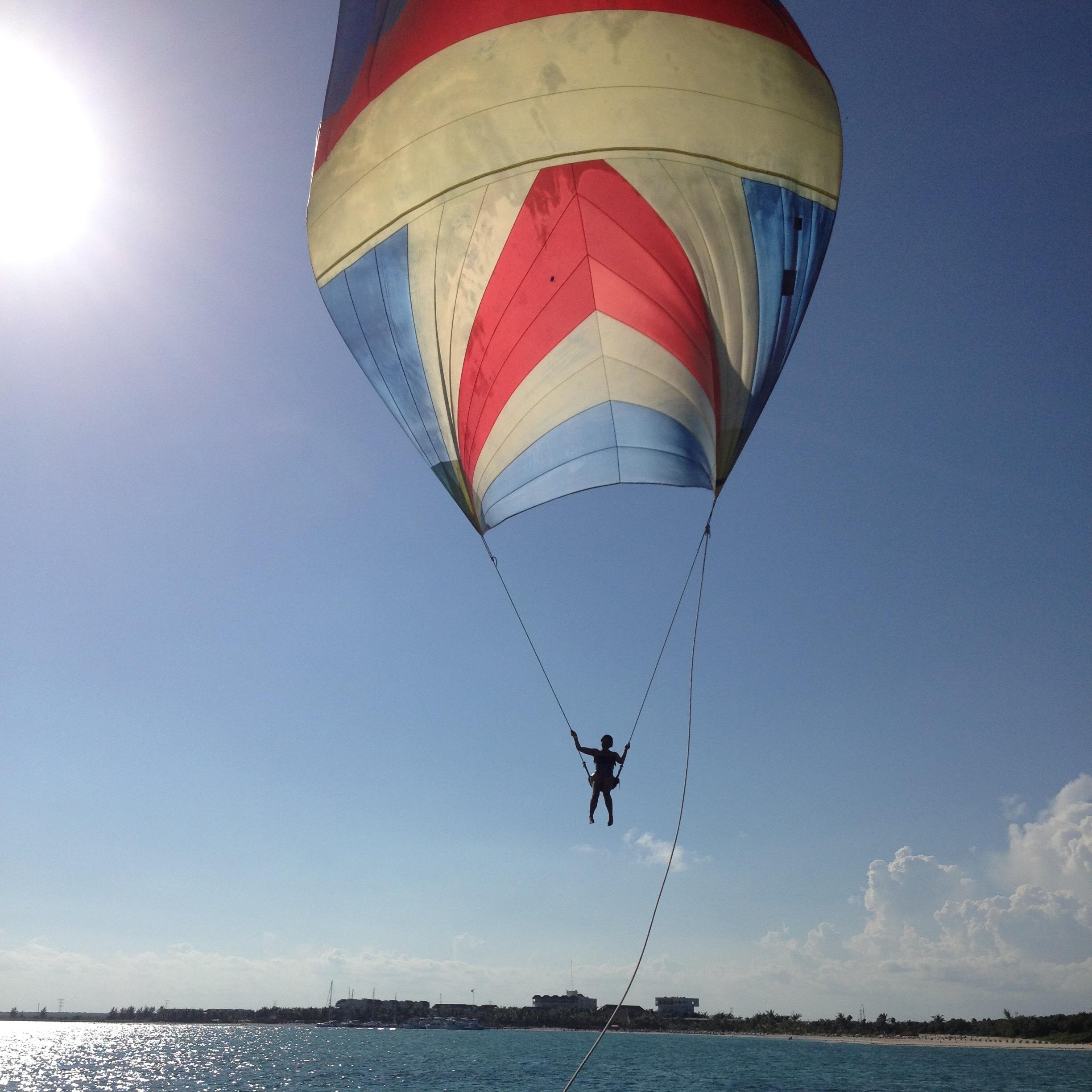 KrisSnedeker's profile picture. 