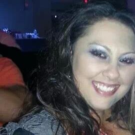 frowlyne's profile picture. 