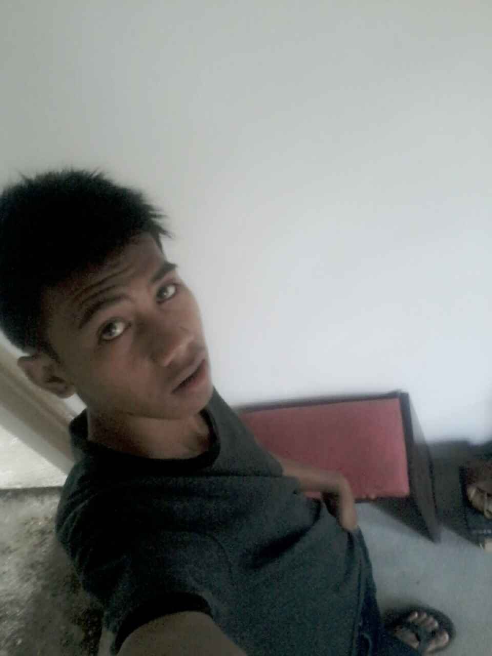 Risman98's profile picture. 