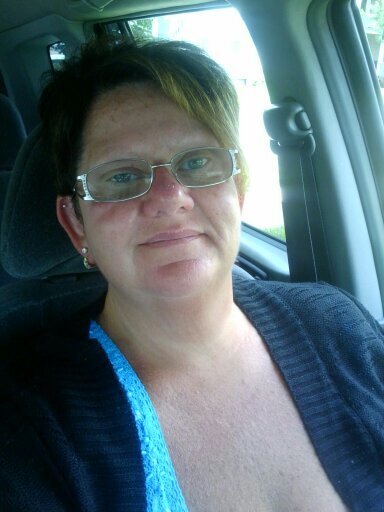 diva65's profile picture. I'm a mother, meat wrapper and huge Pats fan. I've lost 100lbs in 2years. Got 70 more to go. My daughter is everything to me!!