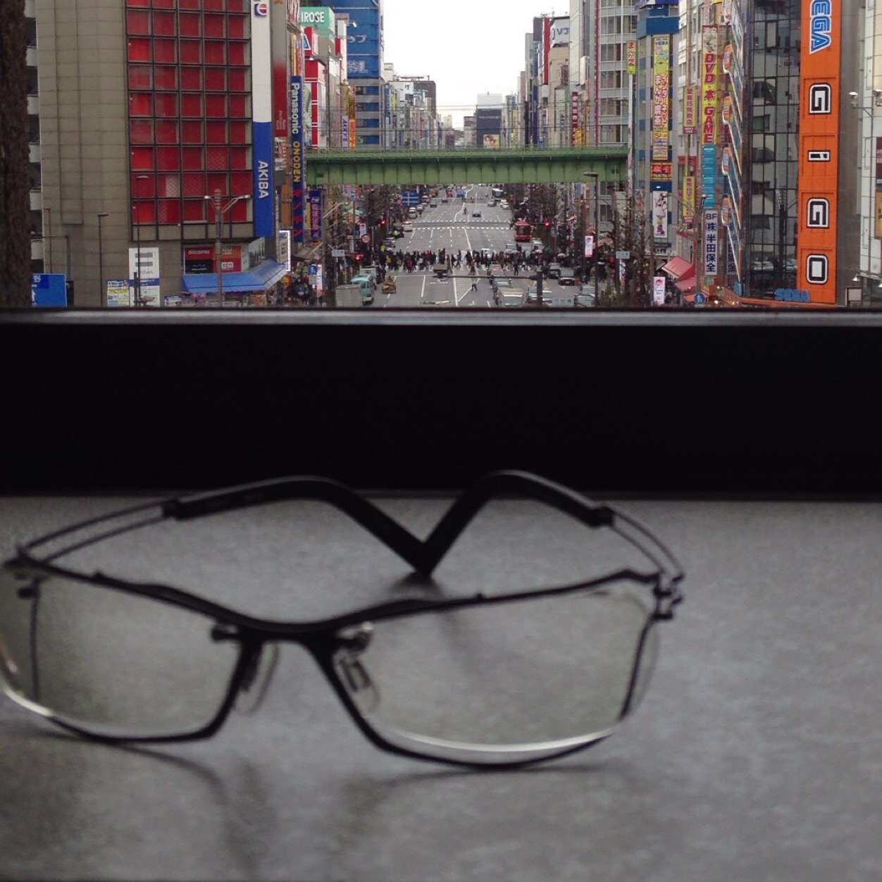 kAz_6w's profile picture. 酒の一滴は血の一滴。 買わずに後悔するより、買って反省。