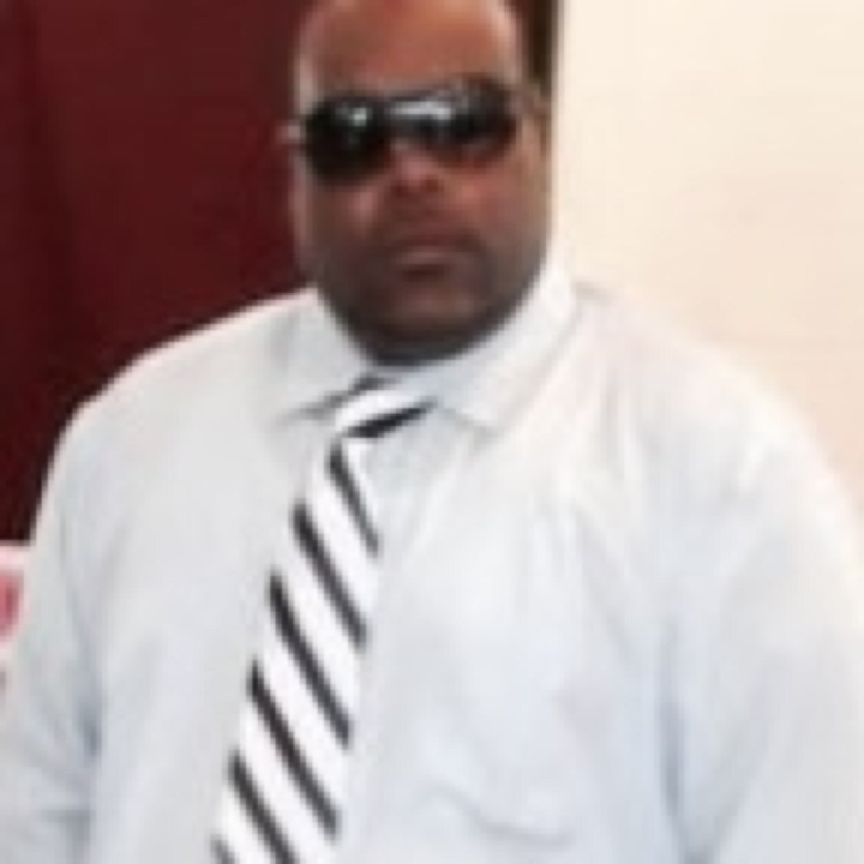 mademen14's profile picture. 