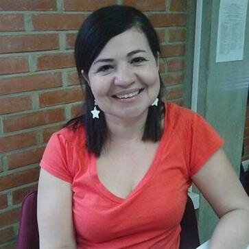 Comunicadora Social, escritora y Coach de vida.
