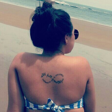 karinabolanos20's profile picture. 