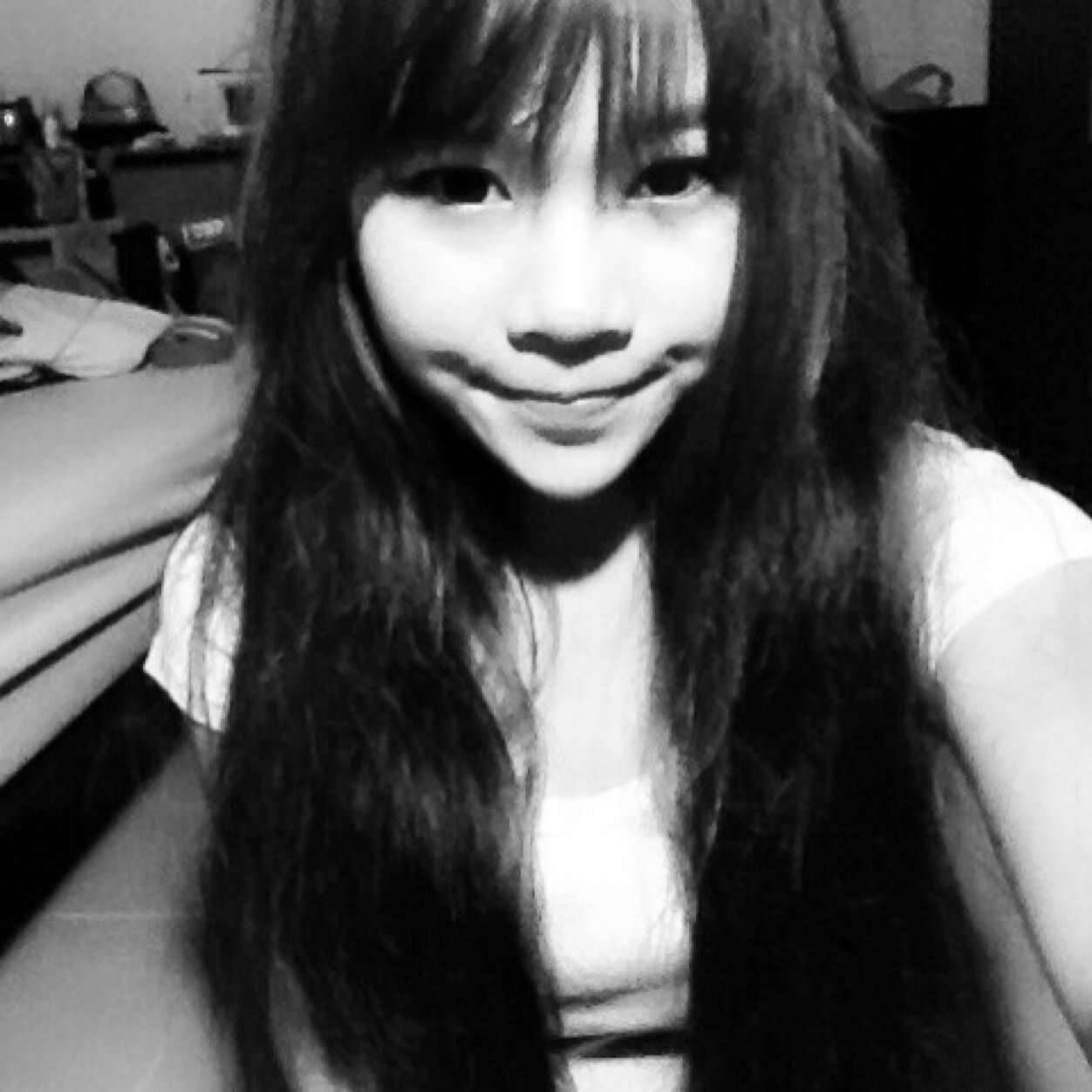 Tickiya's profile picture. 19, Cover dance (AOA) 잔미 - Chanmi Instagram: kimmchanmi FB: phornnipha tik. Stamford Internetional University, Airline Business Student