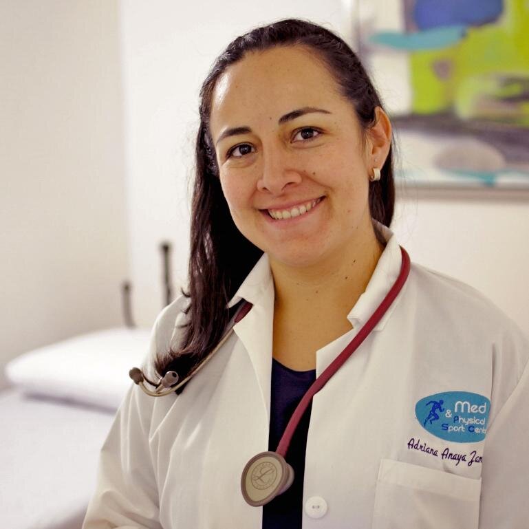 Médico Cirujano/ DIrectora Médica de Med & Physical Sport Center / Maestría en Fisioterapia Deportiva/ Médico y TUM NI en SIstemedic.