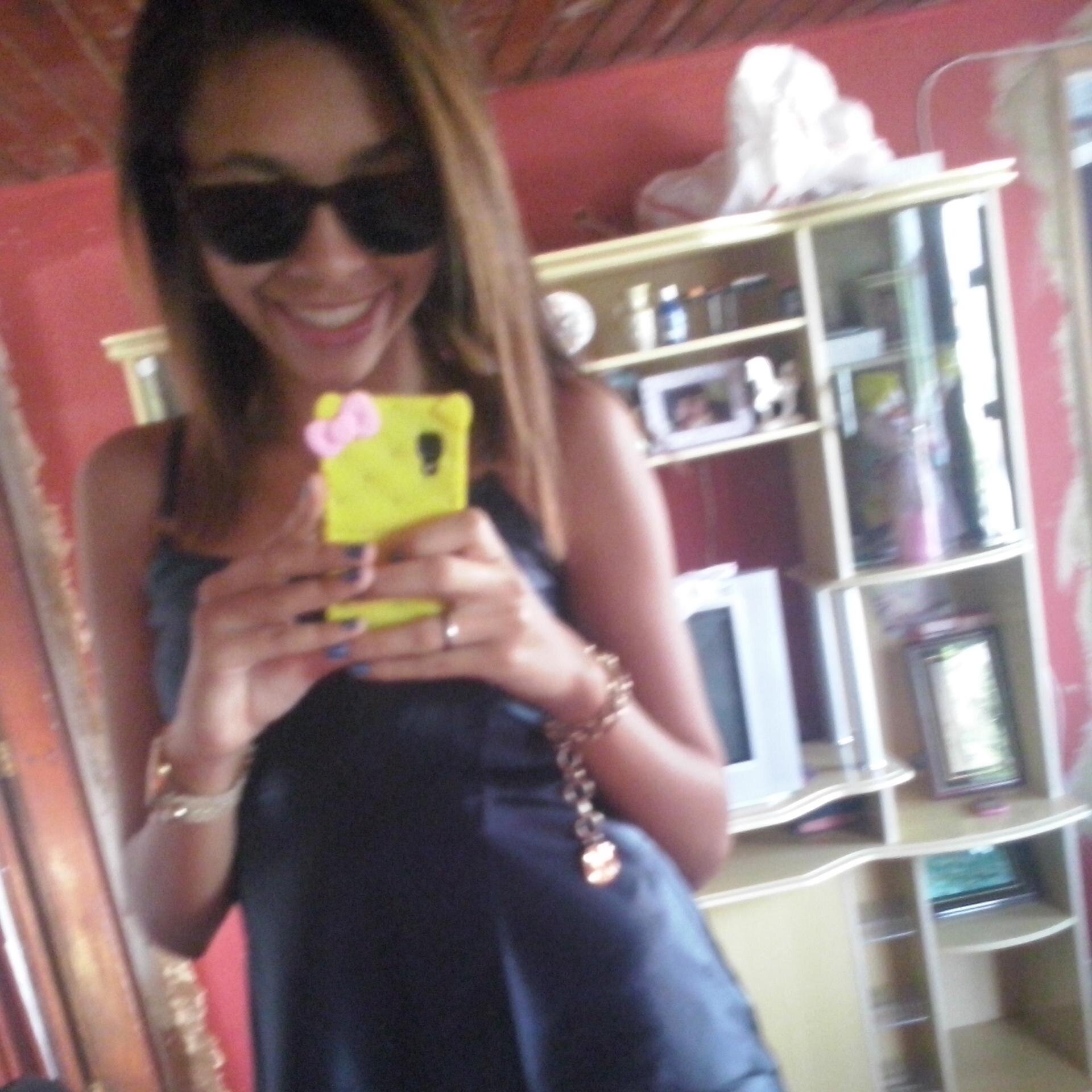 viver , e ser live , saber da valor para as coisas mais simples 8)