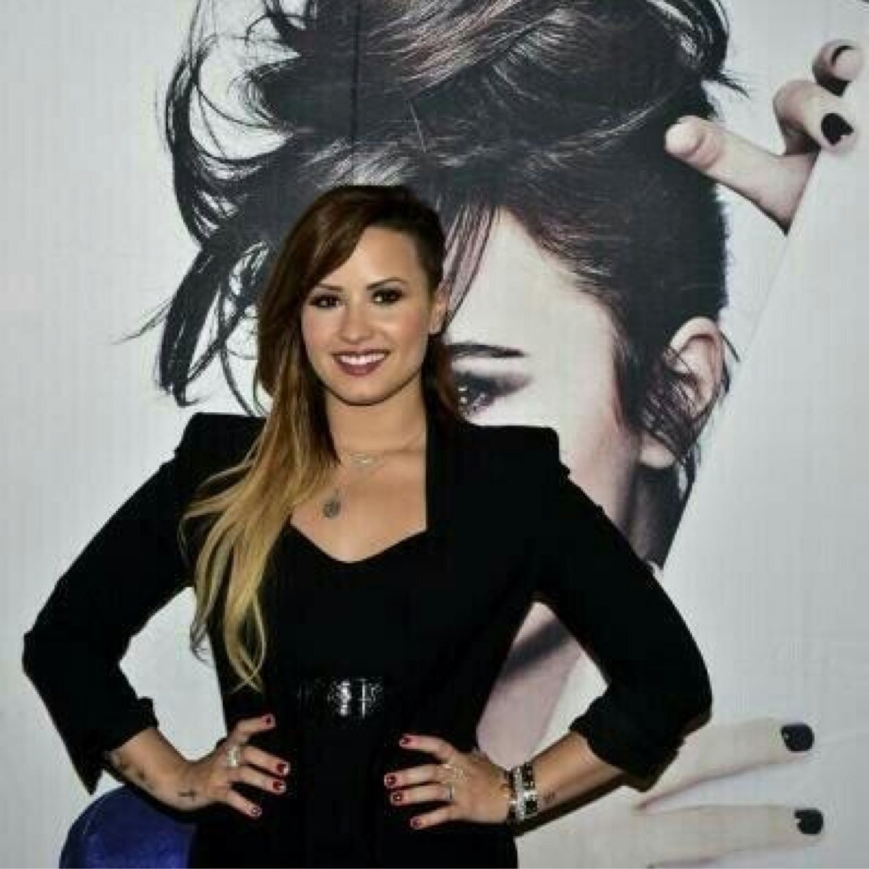 lovaticpllz's profile picture. SIGA @pornmcdlove (aqui é o antigo fuckinkefera)