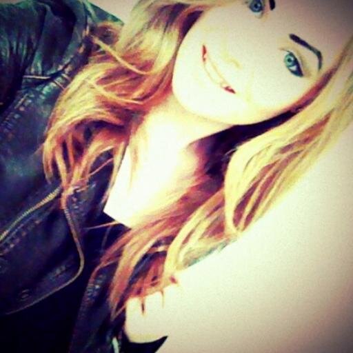 GironMichayla's profile picture. 